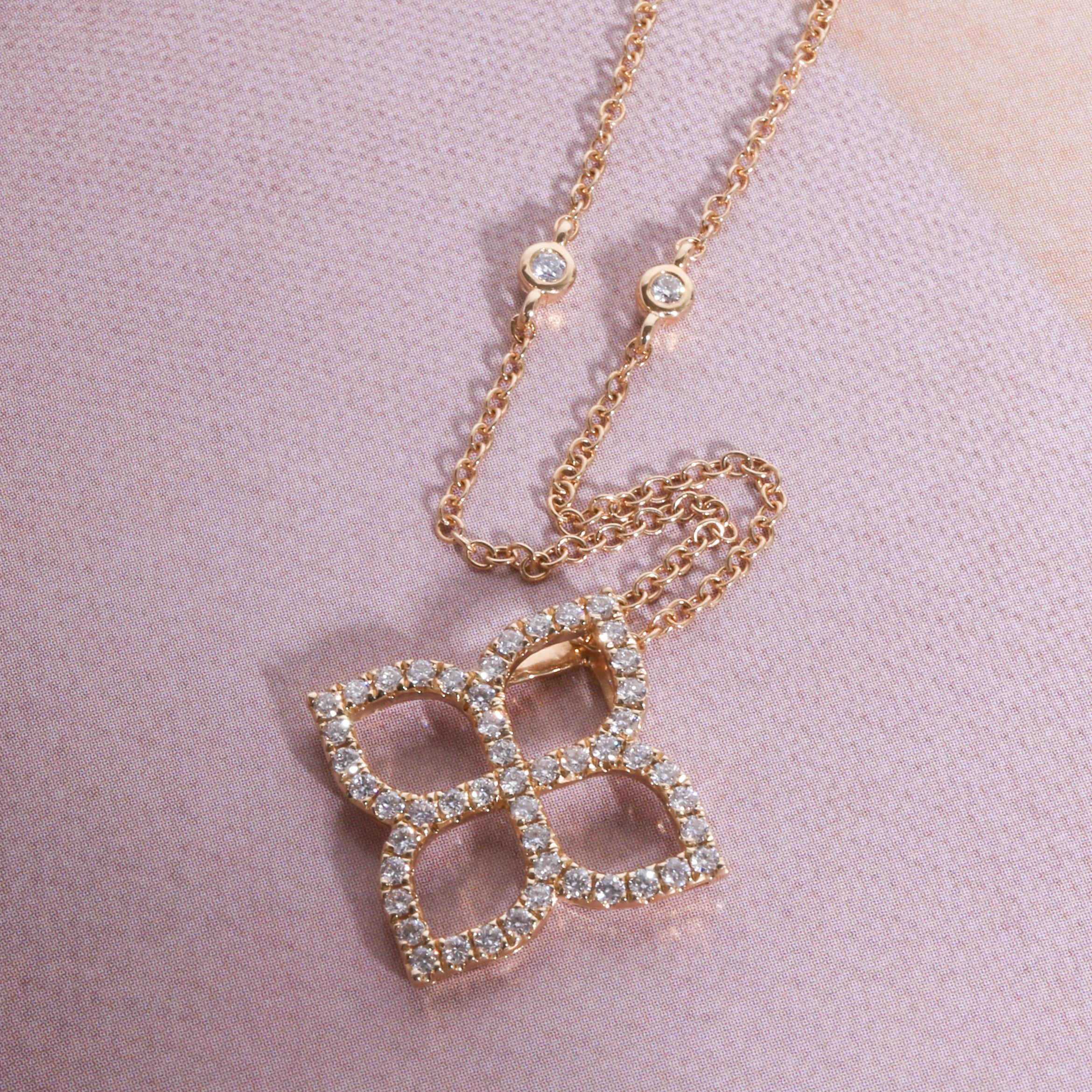 Pendants & Charms